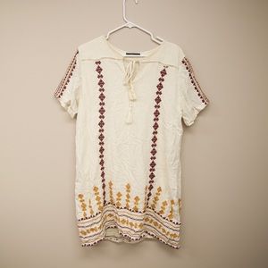 Midi dress with embroidery